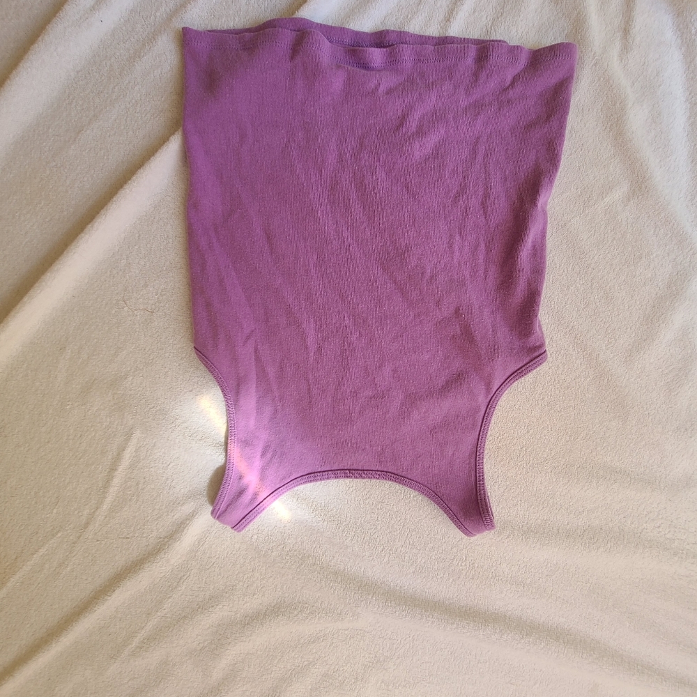 Cropped basic tank - Picture 2 of 2